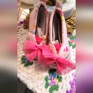 Baby shoes 0-3months